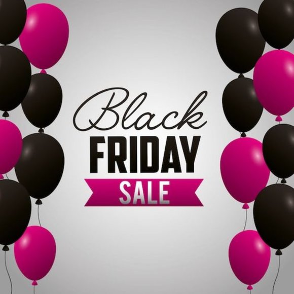 12/01/23 12:pm @alicequeen2g's 1st Posh Show Co-host WonderWoman @lynnwright201 - Picture 8 of 16